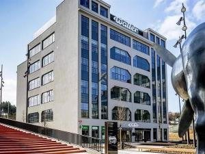 Pronájem obchodního prostoru, Praha - Jinonice, U Trezorky, 80 m2