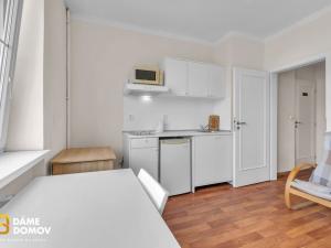 Pronájem bytu 1+kk, Zlín - Prštné, L. Váchy, 22 m2