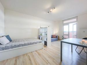 Pronájem bytu 1+1, Brno - Lesná, Halasovo náměstí, 32 m2