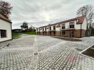 Prodej bytu 2+kk, Praha - Královice, Kuťatská, 56 m2