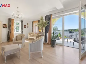 Prodej rodinného domu, Karlovy Vary, Tyršova, 321 m2