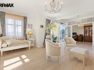 Prodej rodinného domu, Karlovy Vary, Tyršova, 321 m2
