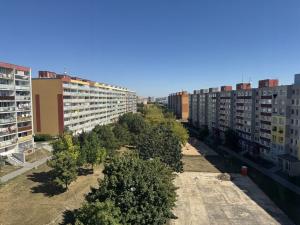 Prodej bytu 3+1, Praha - Horní Měcholupy, Milánská, 70 m2