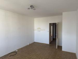 Prodej bytu 3+1, Praha - Horní Měcholupy, Milánská, 70 m2