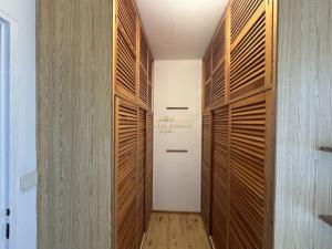 Prodej bytu 3+1, Praha - Horní Měcholupy, Milánská, 70 m2