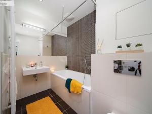 Prodej bytu 2+kk, Praha - Hlubočepy, Silurská, 67 m2