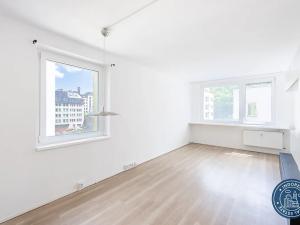 Prodej bytu 3+1, Praha - Žižkov, Jeseniova, 72 m2