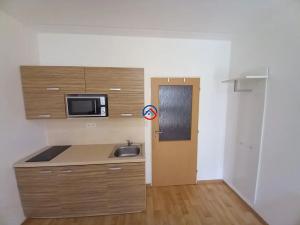 Pronájem bytu 1+kk, Olomouc, Kavaleristů, 30 m2