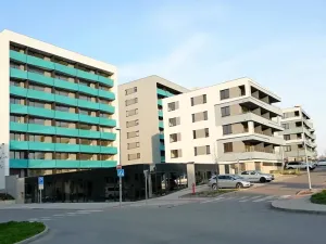 Pronájem bytu 1+kk, Praha - Černý Most, Cukrova, 36 m2