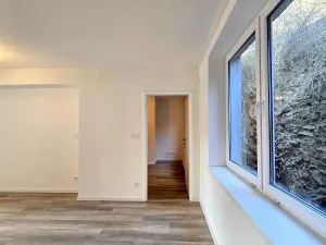Pronájem bytu 3+kk, Praha - Hlubočepy, Pod Žvahovem, 97 m2