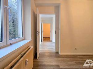Pronájem bytu 3+kk, Praha - Hlubočepy, Pod Žvahovem, 97 m2