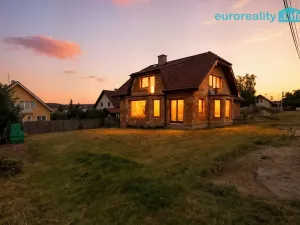 Prodej rodinného domu, Broumy, Školní, 247 m2