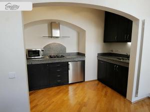 Pronájem bytu 2+1, Praha - Malá Strana, Vlašská, 53 m2
