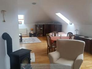 Pronájem bytu 2+kk, Praha - Dolní Měcholupy, Za zahradami, 80 m2