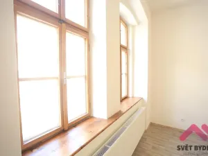 Pronájem bytu 1+1, Praha - Nové Město, Klimentská, 49 m2