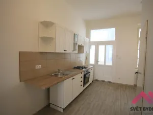 Pronájem bytu 1+1, Praha - Nové Město, Klimentská, 49 m2