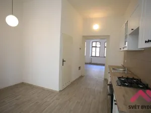 Pronájem bytu 1+1, Praha - Nové Město, Klimentská, 49 m2