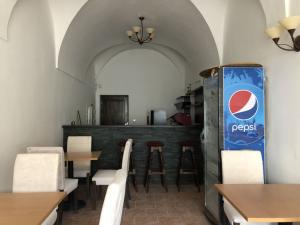 Pronájem restaurace, Hradec Králové, Velké náměstí, 109 m2