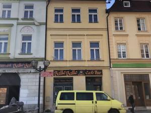 Pronájem restaurace, Hradec Králové, Velké náměstí, 109 m2