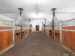 Prodej zemědělského objektu, Brno - Holásky, Písníky, 2728 m2