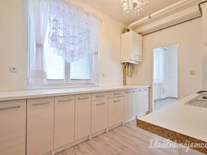 Pronájem bytu 3+1, Modřice, Komenského, 69 m2