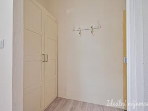 Pronájem bytu 3+1, Modřice, Komenského, 69 m2