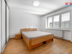 Prodej bytu 2+1, Kuřim, nám. Osvobození, 65 m2