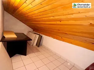 Prodej bytu 3+kk, Klenovica, Chorvatsko, 84 m2