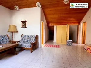 Prodej bytu 3+kk, Klenovica, Chorvatsko, 84 m2