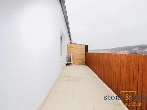 Prodej bytu 1+1, Praha - Vysočany, Kolbenova, 80 m2