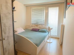 Prodej bytu 3+1, Praha - Prosek, Vysočanská, 73 m2