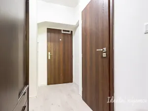 Pronájem bytu 1+kk, Praha - Holešovice, Jankovcova, 32 m2