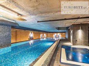 Pronájem bytu 2+kk, Praha - Modřany, Československého exilu, 65 m2