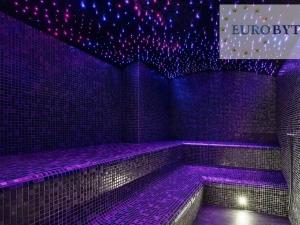 Pronájem bytu 2+kk, Praha - Modřany, Československého exilu, 65 m2