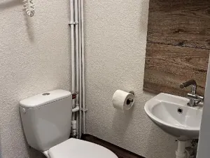 Pronájem bytu 1+kk, Ostrava, Obytná, 25 m2