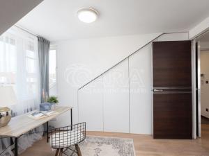 Pronájem bytu 4+kk, Praha - Vršovice, Bělocerkevská, 146 m2