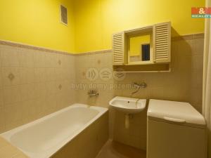 Prodej bytu 2+1, Praha - Podolí, Jeremenkova, 68 m2