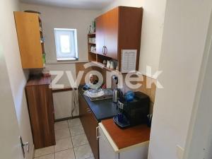Pronájem kanceláře, Zlín, 90 m2