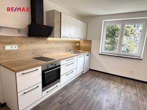 Pronájem bytu 2+kk, Slaný, Brožovského, 49 m2