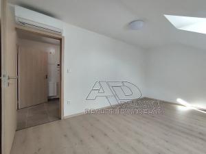 Pronájem bytu 2+kk, České Budějovice, Fráni Šrámka, 59 m2
