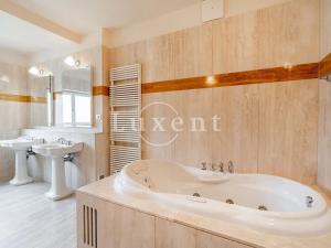 Pronájem bytu 5+1, Praha - Malá Strana, Újezd, 286 m2