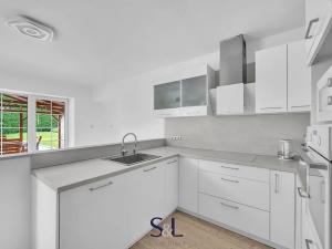 Prodej rodinného domu, Cvikov, Tovární, 250 m2