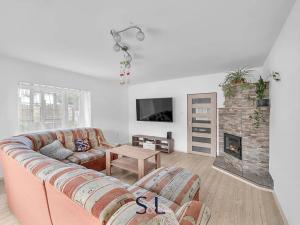 Prodej rodinného domu, Cvikov, Tovární, 250 m2