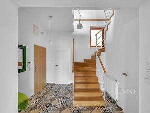 Pronájem bytu 3+kk, Praha - Žižkov, Baranova, 99 m2