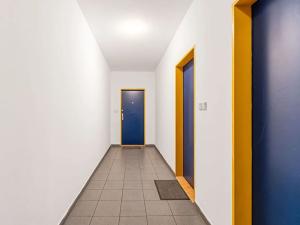 Pronájem bytu 3+kk, Praha - Záběhlice, Záběhlická, 82 m2