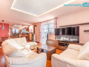 Prodej rodinného domu, Libeř - Libeň, 270 m2