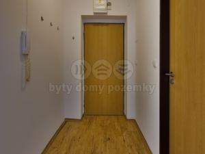 Pronájem bytu 1+1, Úpice, Spojenců, 39 m2