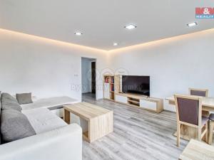 Prodej bytu 3+1, Vraný, 74 m2