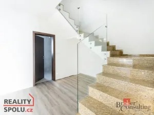 Prodej rodinného domu, Všestary, 120 m2