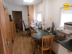 Pronájem skladu, Opava, Zámecký okruh, 251 m2